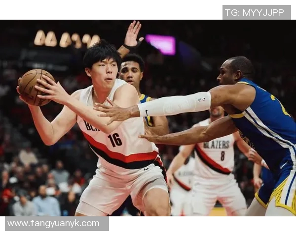 完美晃飞霍福德！杨瀚森再战勇士，明显进步了！