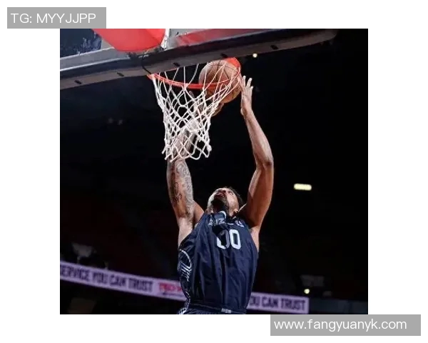 科林斯全场出战8分钟4中0未得分，得到1板1助攻1盖帽