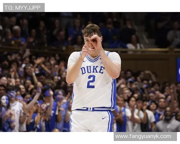 弗拉格位置调整，独行侠小前锋重焕生机