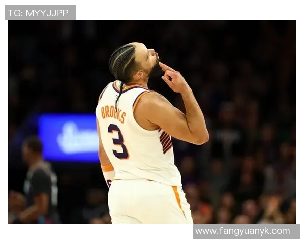 狄龙：三分球手感糟糕也要多投 否则进攻就会停滞